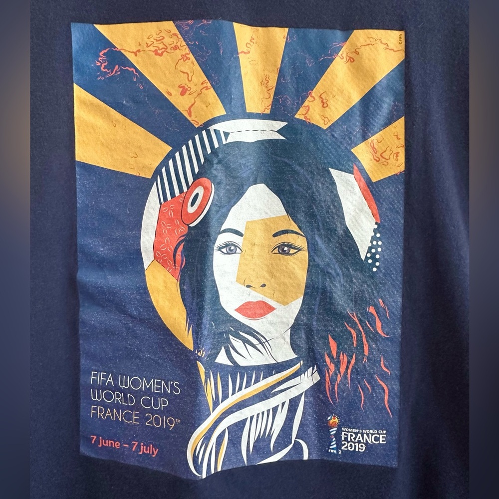 Official FIFA 2019 Women’s World Cup Navy T-Shirt 👕⚽🇫🇷